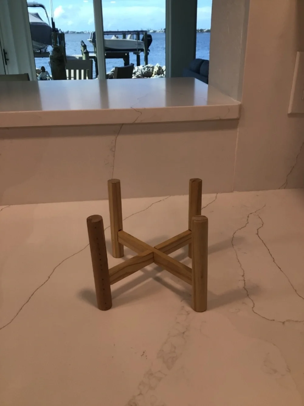 Plant stand holder wood